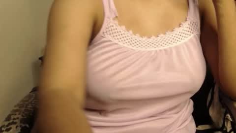 mina online show from November 18, 2025, 10:36 pm