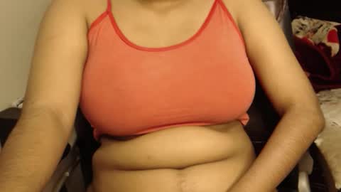 Snapshot of webshowxxx chatting on January 15, 2026, 7:02 am mina online show from January 15, 2026, 7:02 am