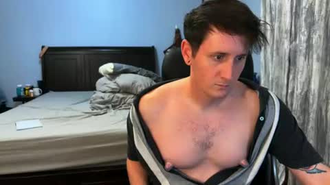 Snapshot of webslingxxxx chatting on July 18, 2026, 1:54 am webslingxxxx online show from July 18, 2026, 1:54 am