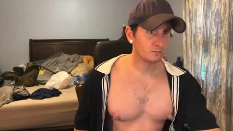 Snapshot of webslingxxxx chatting on August 1, 2026, 11:36 pm webslingxxxx online show from August 1, 2026, 11:36 pm