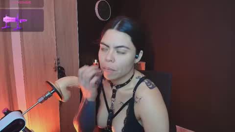 Wednesday   Please help me to reach 111 thumbs up online show from November 12, 2025, 5:13 pm