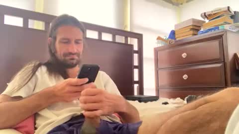 weedwacker43 online show from November 27, 2025, 2:08 pm