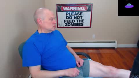 Snapshot of weird_chris chatting on March 21, 2026, 7:28 pm Chris online show from March 21, 2026, 7:28 pm