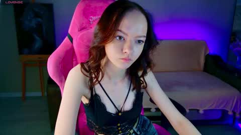 Snapshot of weksamur chatting on December 16, 2025, 12:54 pm WeksaMur online show from December 16, 2025, 12:54 pm