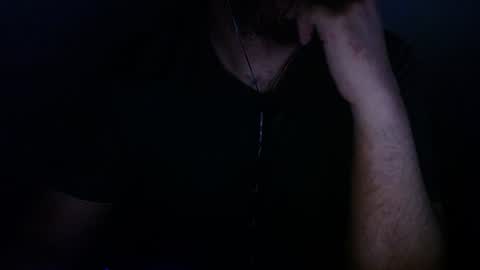 Snapshot of wellingtont chatting on June 12, 2026, 8:13 am wellingtont online show from June 12, 2026, 8:13 am