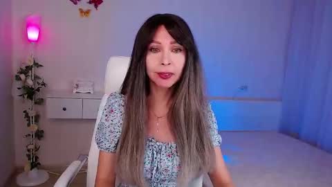 Snapshot of wendifoster chatting on December 19, 2025, 7:21 pm Wendi Foster online show from December 19, 2025, 7:21 pm