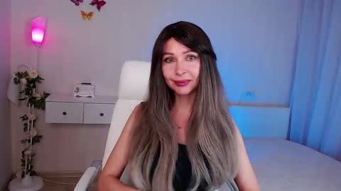 Snapshot of wendifoster chatting on March 27, 2026, 7:02 pm Wendi Foster online show from March 27, 2026, 7:02 pm