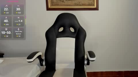 Snapshot of wendy_marshall chatting on November 7, 2025, 8:09 pm Wendy Marshall online show from November 7, 2025, 8:09 pm