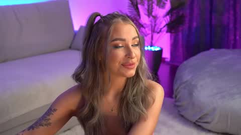 Wendy online show from March 4, 2025, 8:46 am