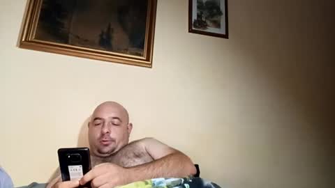 Snapshot of werewolfalfa1 chatting on July 19, 2026, 1:31 am AlphaStars online show from July 19, 2026, 1:31 am