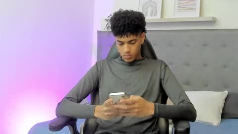 WES online show from February 11, 2026, 3:50 pm