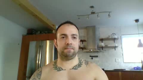 Snapshot of westaco12 chatting on December 1, 2025, 1:05 pm westaco12 online show from December 1, 2025, 1:05 pm