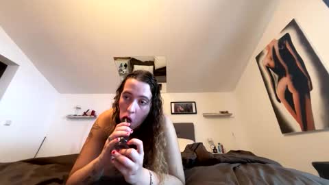 Snapshot of wet_couple66 chatting on November 27, 2025, 2:19 pm wet_couple66 online show from November 27, 2025, 2:19 pm