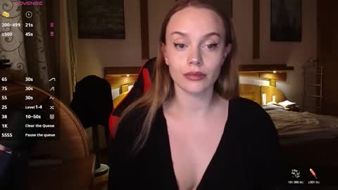 Snapshot of wet_lana chatting on November 21, 2025, 9:35 pm Lana online show from November 21, 2025, 9:35 pm