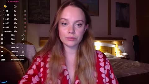 Lana online show from February 2, 2026, 8:29 pm