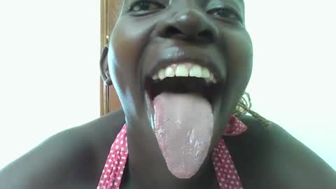 Snapshot of wet_pussy2025 chatting on November 27, 2025, 12:51 pm wet_pussy2025 online show from November 27, 2025, 12:51 pm