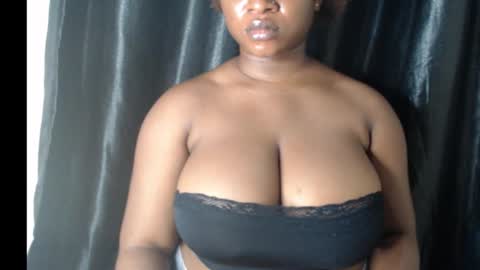 Snapshot of wet_xxpussy55 chatting on March 12, 2026, 4:51 am Sonia online show from March 12, 2026, 4:51 am
