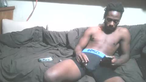 Snapshot of wetdreamsz101 chatting on November 29, 2025, 4:48 am wetdreamz101 online show from November 29, 2025, 4:48 am