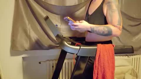 Snapshot of wetgerman2 chatting on January 16, 2026, 6:28 am Wetgerman online show from January 16, 2026, 6:28 am