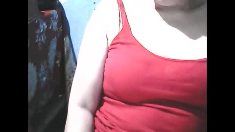 Snapshot of wethornypussy4u chatting on October 31, 2025, 7:26 pm wethornypussy4u online show from October 31, 2025, 7:26 pm