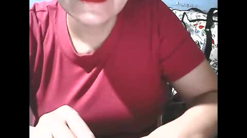 Snapshot of wethornypussy4u chatting on November 15, 2025, 5:42 pm wethornypussy4u online show from November 15, 2025, 5:42 pm