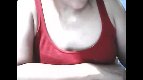 Snapshot of wethornypussy4u chatting on November 23, 2025, 12:16 pm wethornypussy4u online show from November 23, 2025, 12:16 pm