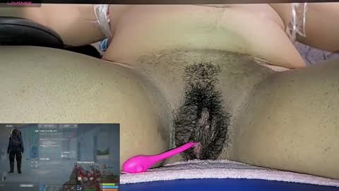 Snapshot of wetpussy974 chatting on December 6, 2024, 9:46 pm V online show from December 6, 2024, 9:46 pm