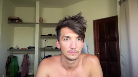 Alex online show from March 4, 2025, 9:54 pm