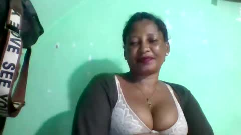Snapshot of wharda chatting on June 5, 2026, 12:50 am wharda online show from June 5, 2026, 12:50 am