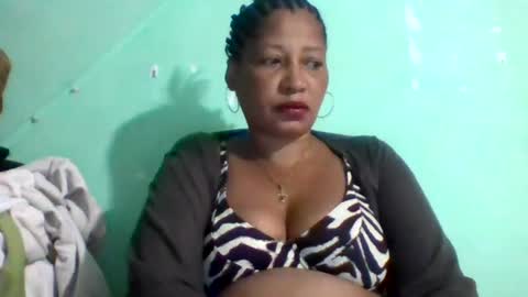 Snapshot of wharda chatting on June 12, 2026, 8:13 am wharda online show from June 12, 2026, 8:13 am