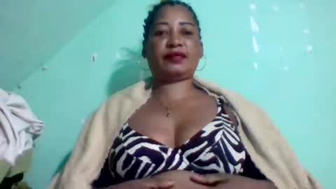 Snapshot of wharda chatting on June 15, 2026, 6:15 am wharda online show from June 15, 2026, 6:15 am