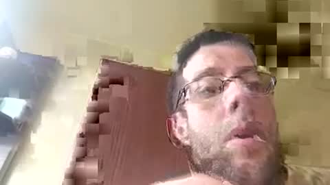 Snapshot of whatwouldyouliketosee chatting on August 3, 2026, 6:01 am stoffy online show from August 3, 2026, 6:01 am