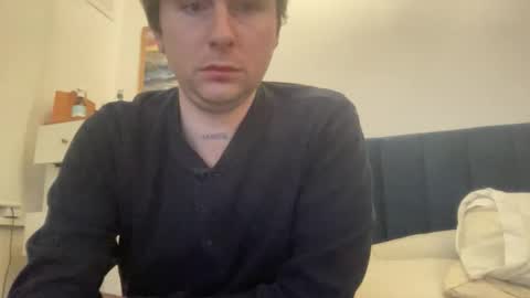 whatyouwantyouknowigotit online show from November 18, 2025, 1:44 am