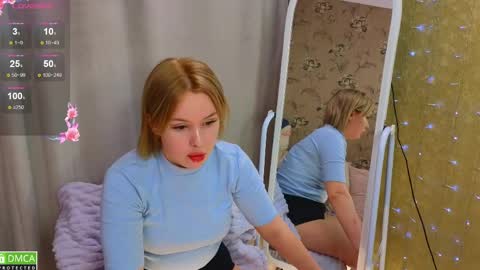 white_melisa online show from April 26, 2026, 7:33 pm
