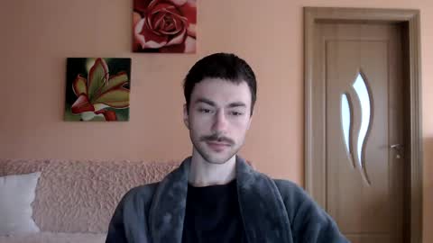 Tom online show from April 15, 2026, 3:30 pm