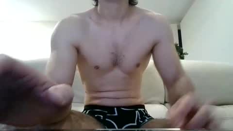 white_wolf__ online show from October 28, 2025, 11:18 pm