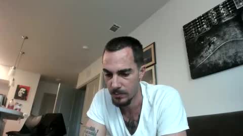 just  str8 stud nut  1000 online show from November 21, 2025, 1:43 pm