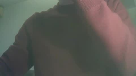 Snapshot of whiteduke81 chatting on February 22, 2026, 1:51 am Whiteduke online show from February 22, 2026, 1:51 am