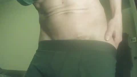 Snapshot of whiteduke81 chatting on March 28, 2026, 7:57 pm Whiteduke online show from March 28, 2026, 7:57 pm