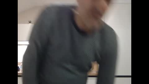 Snapshot of whiteeaglesrb chatting on January 18, 2025, 6:32 pm whiteeaglesrb online show from January 18, 2025, 6:32 pm