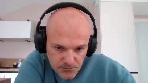 Snapshot of whiteeaglesrb chatting on November 1, 2025, 9:44 am whiteeaglesrb online show from November 1, 2025, 9:44 am