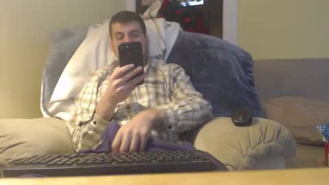 Snapshot of whitemeat321 chatting on April 24, 2026, 1:13 pm whitemeat321 online show from April 24, 2026, 1:13 pm