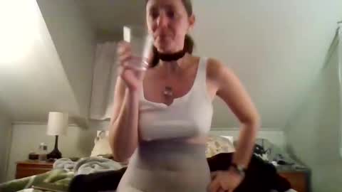 Snapshot of who_is_miss_dior chatting on November 10, 2025, 1:04 am Miss Dior online show from November 10, 2025, 1:04 am