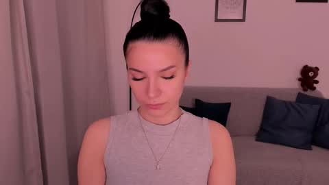 whoislulu online show from November 12, 2025, 11:58 pm