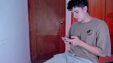 whos_he online show from January 9, 2026, 9:05 pm