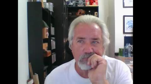 whs4fem online show from September 17, 2025, 2:13 am