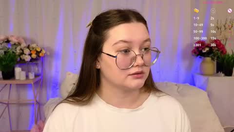 Sarah online show from February 25, 2025, 4:57 am