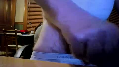 whydog online show from November 6, 2025, 3:40 am