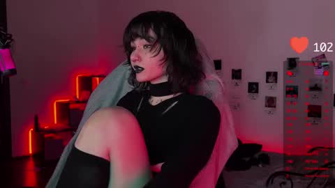 iggy iggz online show from March 2, 2025, 11:42 pm