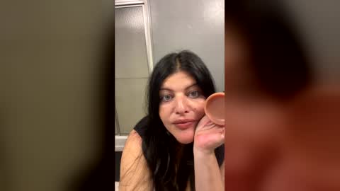 Snapshot of wickedbbwcat chatting on June 19, 2026, 5:06 pm Katie Love online show from June 19, 2026, 5:06 pm